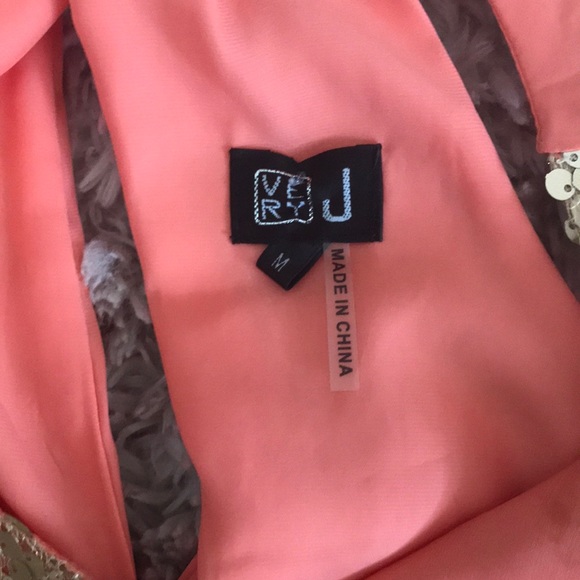 Sequin top - Picture 3 of 4